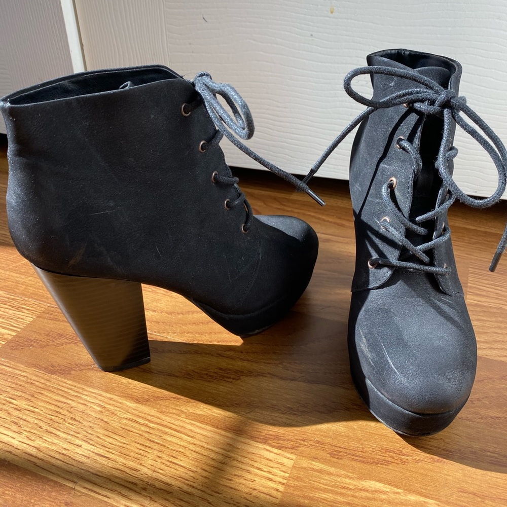 Booties - Picture 3 of 7
